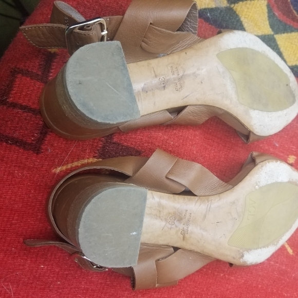 AGL camel brown leather open toe heeled slingback sandals - Picture 9 of 9